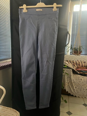 M&S Jeggings women's stretch pants like new, size 38, light blue-purple