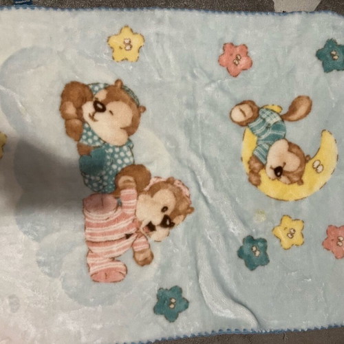 Manterol Spanish baby crib blanket like new