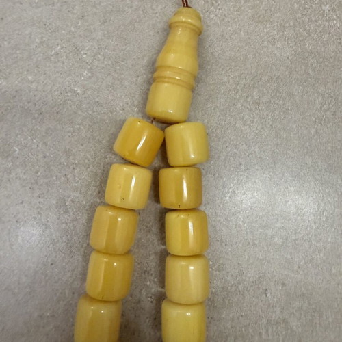 Begleri made of bakelite used, handmade worry beads