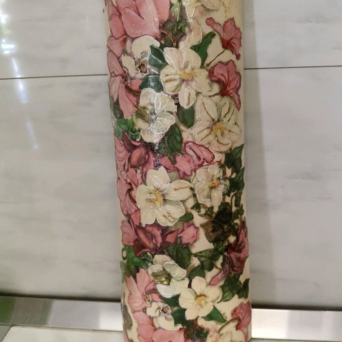 Handmade decorative tile with floral motif like new