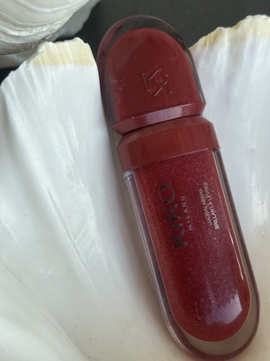 Lip gloss red KIKO new