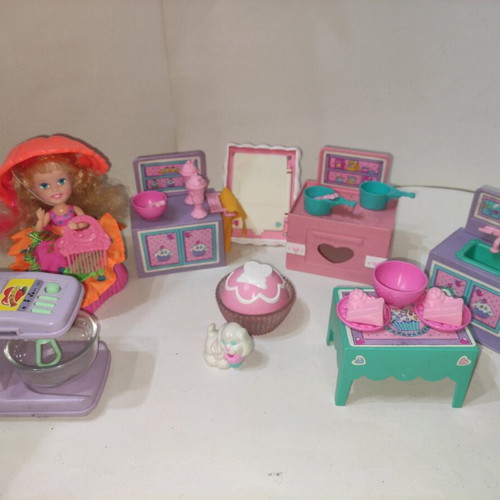 Rare Vnt Cupcake Set Cafe Ise Cream Kitchen and Doll like new