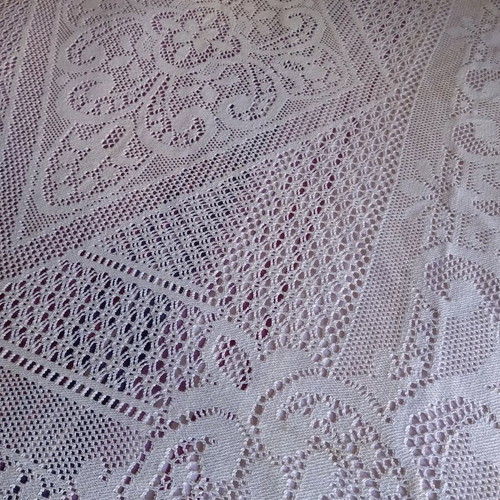 Knitted quilt for double bed new, 2.50×2.05 m, ecru color