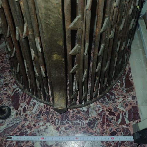 Brutalist metal floor sculpture "PEPPAS", 112cm, 30kg