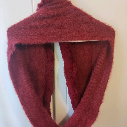 Neck scarf like new