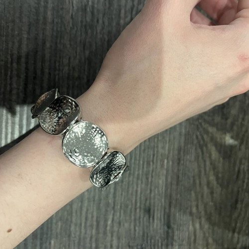 Elastic bracelet like new, silver