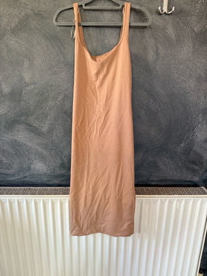 Zara midi dress new, beige, size L
