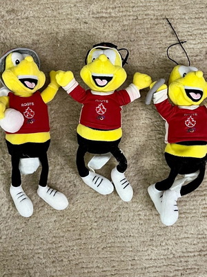 Honey Nut Cheerios Bee plush set of 3 used, Sydney 2000 Summer Olympics
