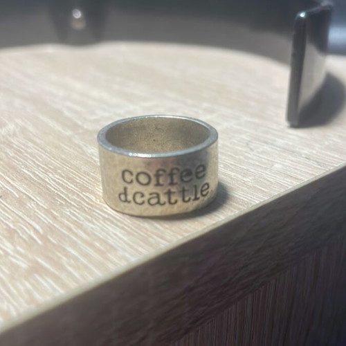 Coffee Dcattle Ring like new