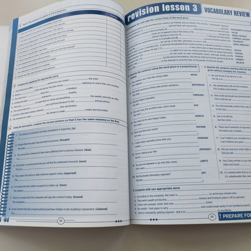 Grammalysis C1 - C2 Grammar & Vocabulary book with i-Book CD used