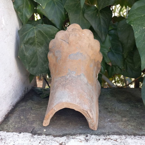 Old akrokeramo used with Parthenon design