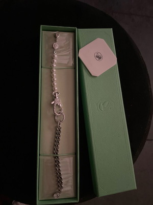 Swarovski Dextera bracelet new with pearls and pavé crystals