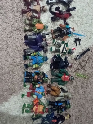 TMNT figures 2012 like new with weapons