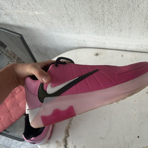Bronny basketball shoes Nike size 47.5 like new pink