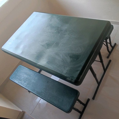 Portable picnic table with benches like new