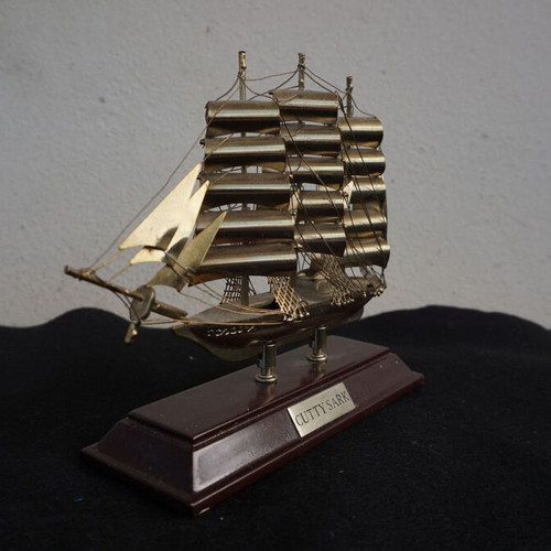 Metal decorative ship used, Cutty Sark replica