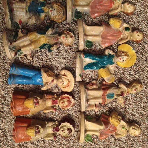 Vintage figurines of children set of 10 used, chalkware and ceramic