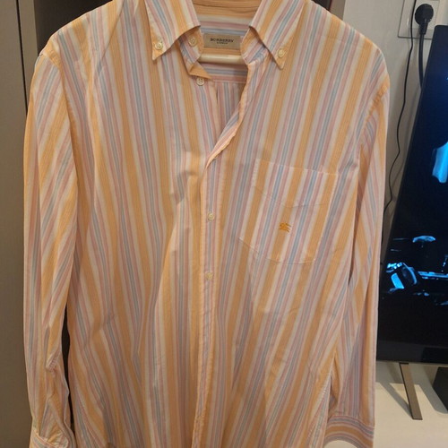 Burberry men's shirt size S like new