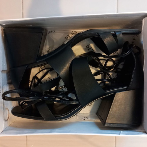 M&S Collection sandals used, size 39, black with laces