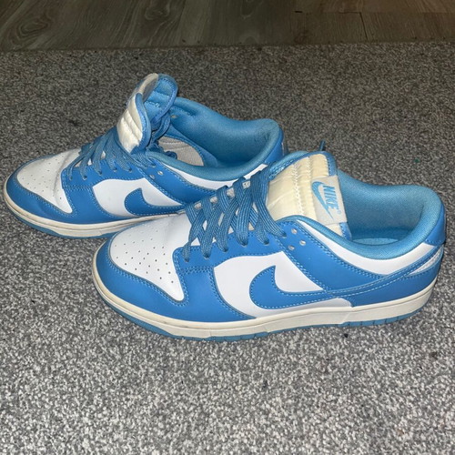 Nike Dunk UNC sneakers size 42.5 like new, blue and white