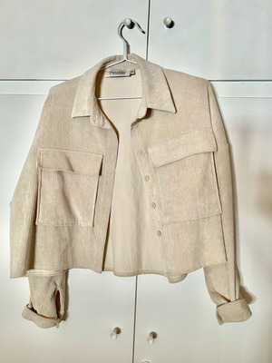 Moutaki Overshirt corduroy beige like new with large pockets