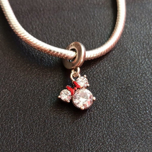 Pandora Disney Minnie Mouse charm like new, silver