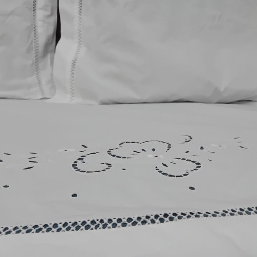 Handmade double cotton cutwork sheet with pillowcases