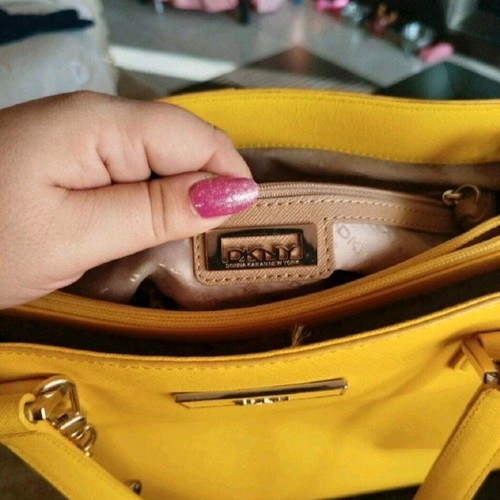 DKNY shoulder bag used, yellow leather