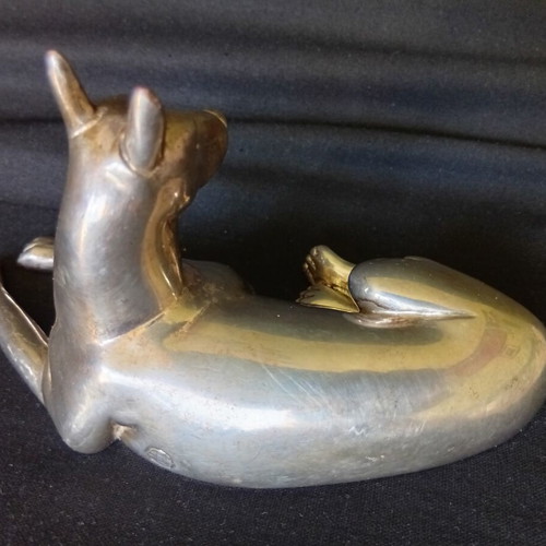 Silvered dog statuette used, 16.5/8 cm