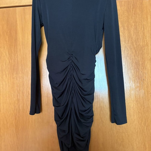 Dress with shoulder pads like new, black, size M