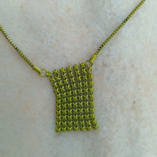 Vintage green metal mesh necklace with rectangular pendant
