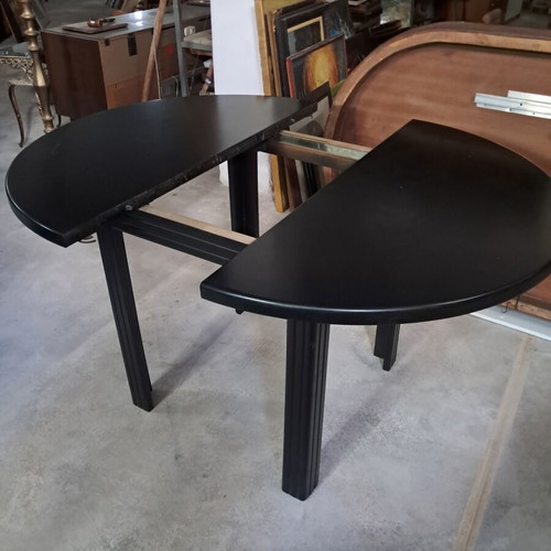 Round dining table with extension, like new