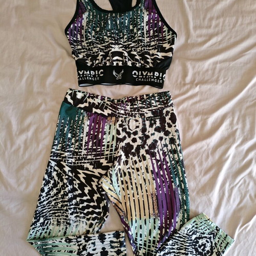 Gym set new, size S, slim fit leggings