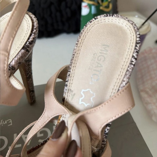 Migato beige sandals like new, size 38