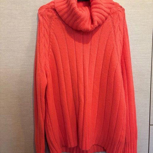 A.L.E. knitted turtleneck sweater like new, light orange, size L