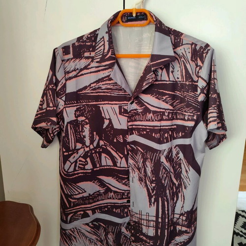Unisex shirt with patterns size M
