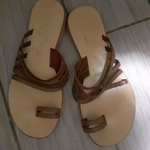 Ioannis leather sandals like new, size 36, beige and brown