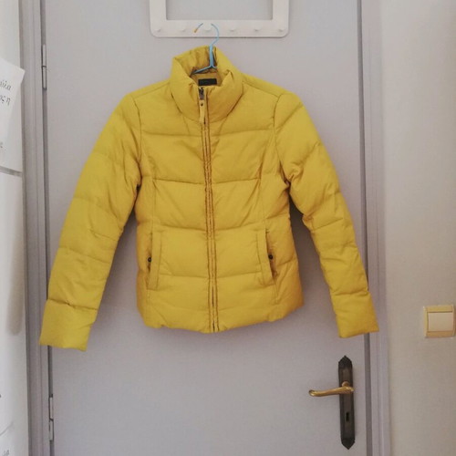 Benetton yellow down jacket like new size M