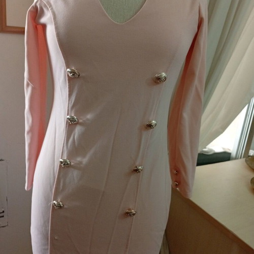 Dress pink soft with gold buttons like new, Small size