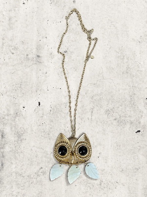 Owl Necklace Vintage Style used with black stones