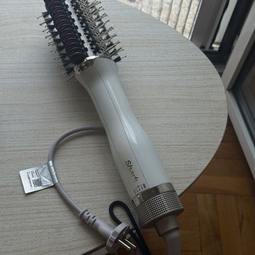 Shark Airbrush Blow Dryer like new