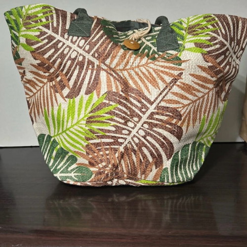 Large multicolored straw shoulder bag new