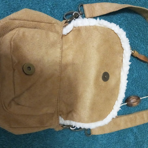 Shoulder bag new, beige and brown suede, spacious 20x14 cm