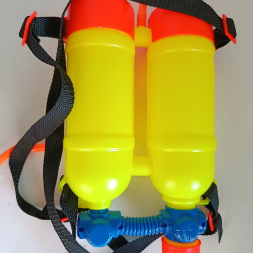 Water Gun with Backpack Water Container like new