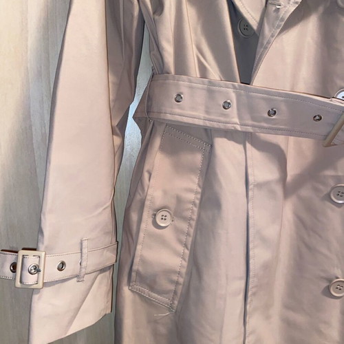 Beige coat like new, size Small
