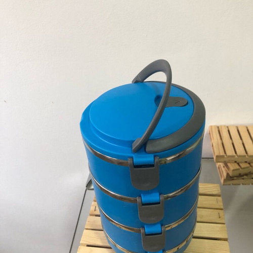 Stackable Lunch Box Set of 4 Suitable for Trips