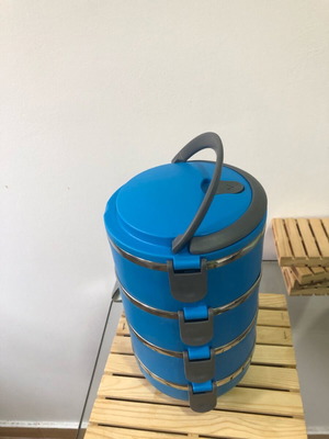Stackable Lunch Box Set of 4 Suitable for Trips