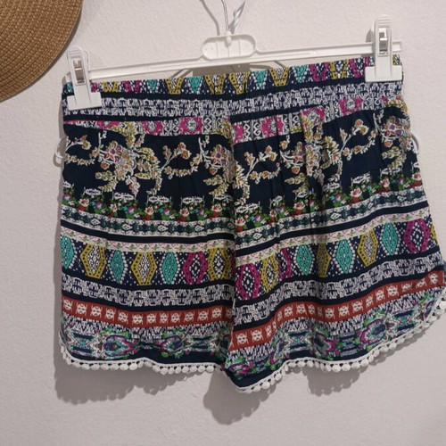Ethnic shorts like new, size S / 36 / 8