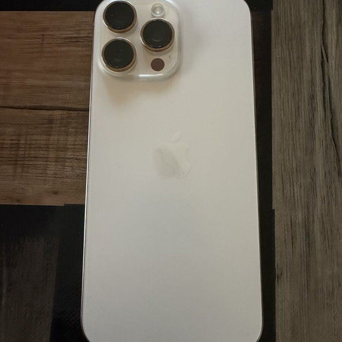 Apple iPhone 16 Pro Max 256GB smartphone