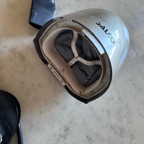 Salco handheld vacuum cleaner 700W used with flexible hose